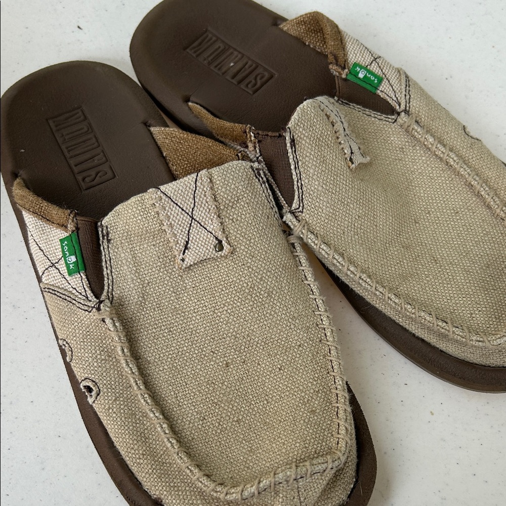 Sanuk Men's Slip-On Loafers - Cream and Brown